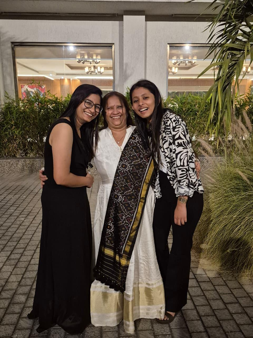 Gruham founders with their mother